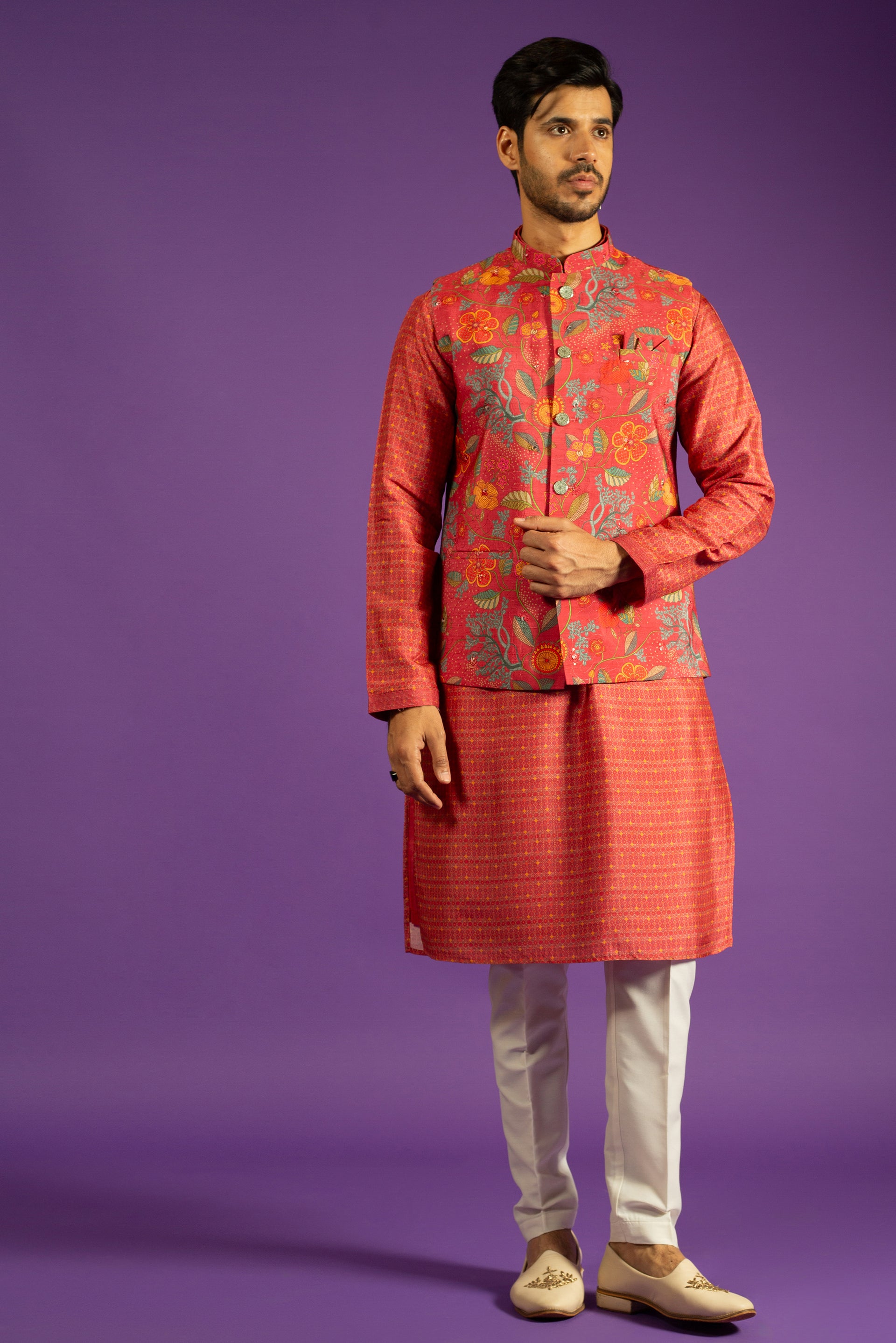 RED PRINTED RAW SILK KURTA JACKET SET WITH THREAD & MIRROR EMBROIDERY