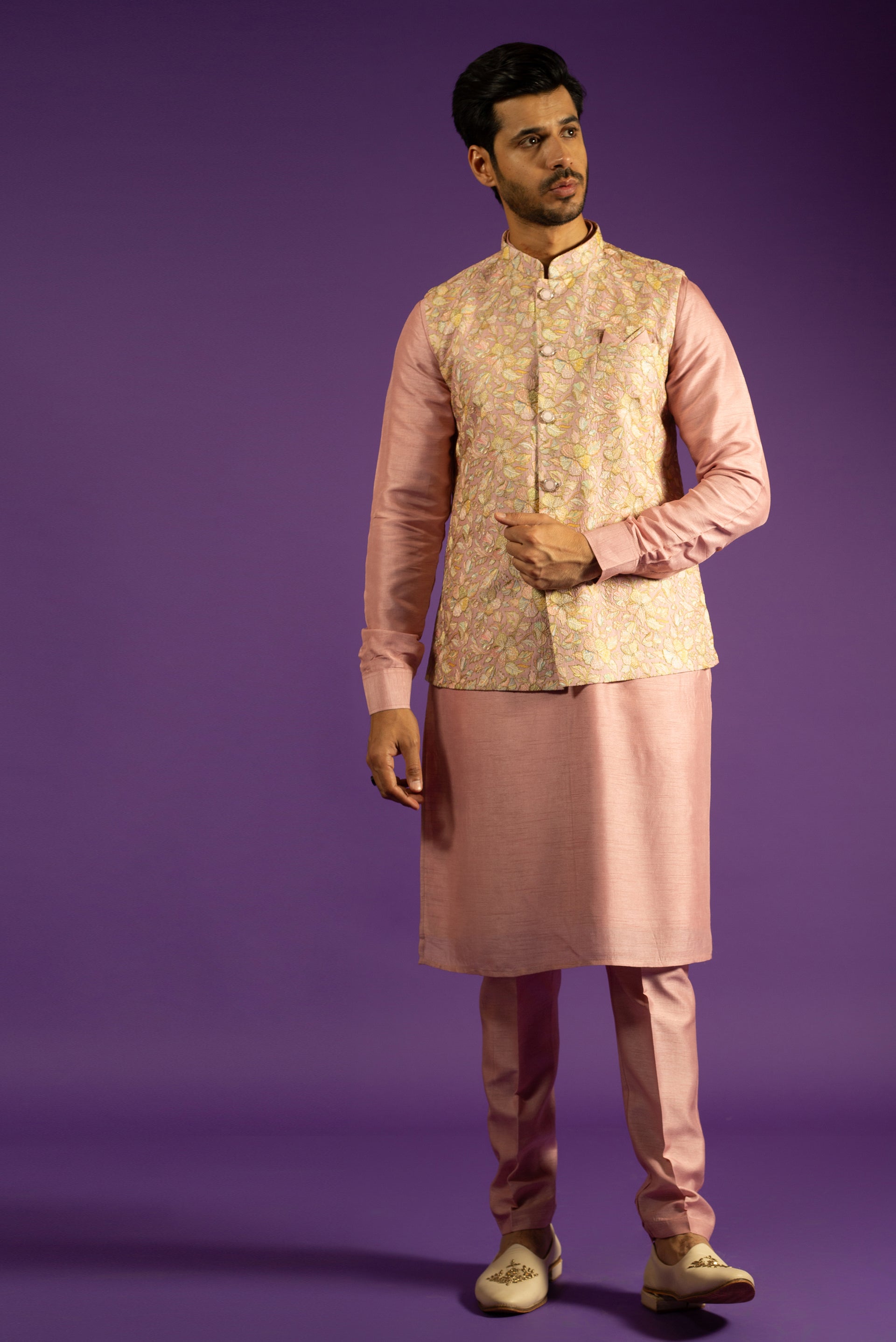 PEACH BANARASI SILK KURTA JACKET SET WITH RESHAM EMBROIDERY