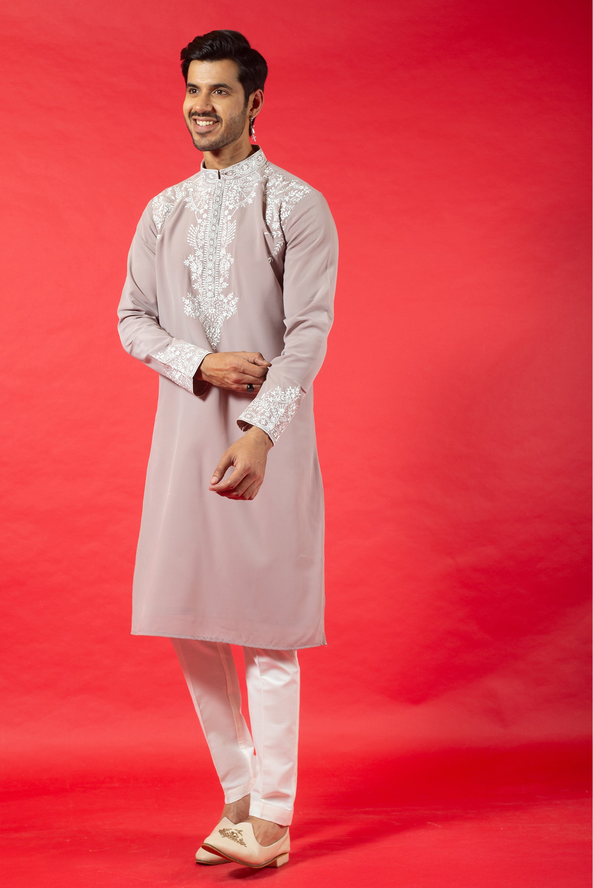 DUSTY PINK ITALIAN FABRIC KURTA SET WITH RESHAM EMBROIDERY