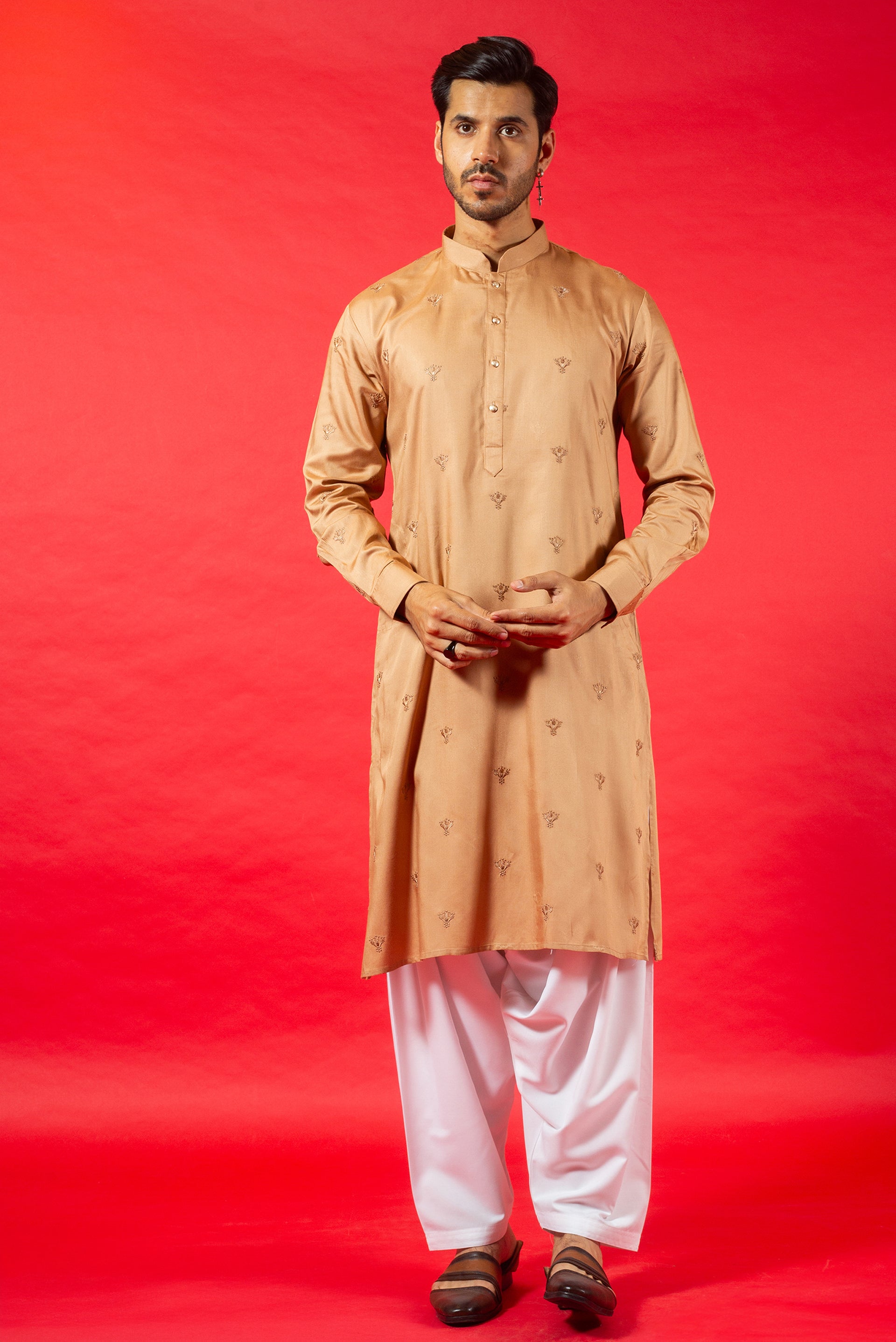 DUSTY YELLOW RAYON KURTA SET WITH RESHAM EMBROIDERY