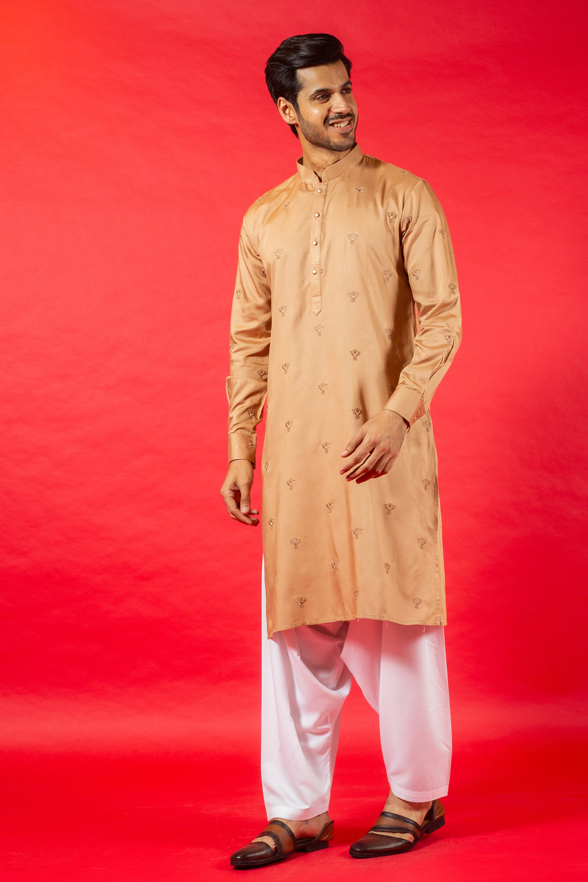 DUSTY YELLOW RAYON KURTA SET WITH RESHAM EMBROIDERY