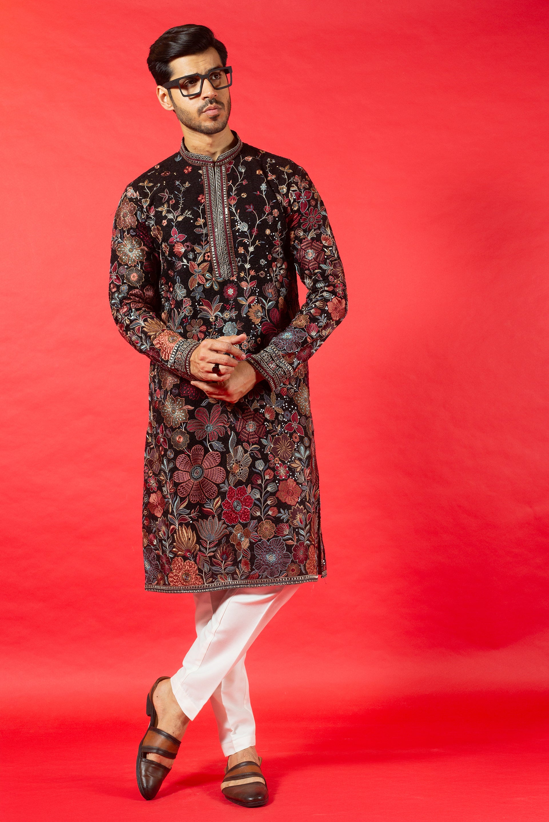 BLACK GEORGETTE SILK KURTA SET WITH RESHAM & SEQUINS EMBROIDERY